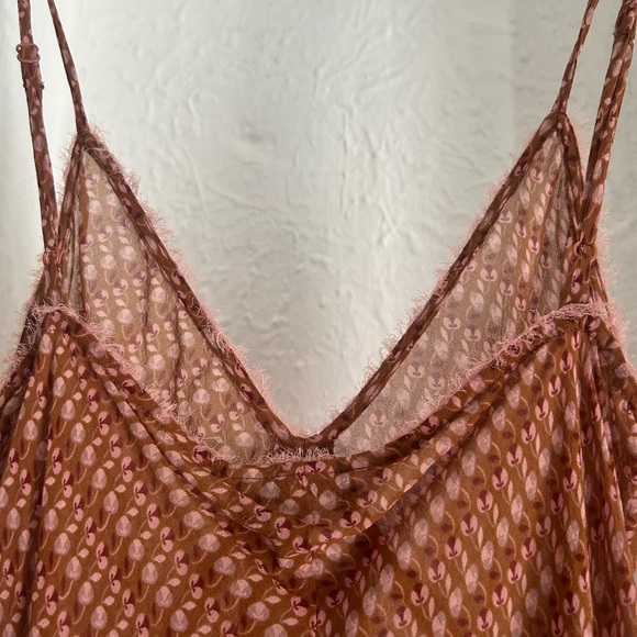 Guess Camisole Tank Top - Picture 4 of 10